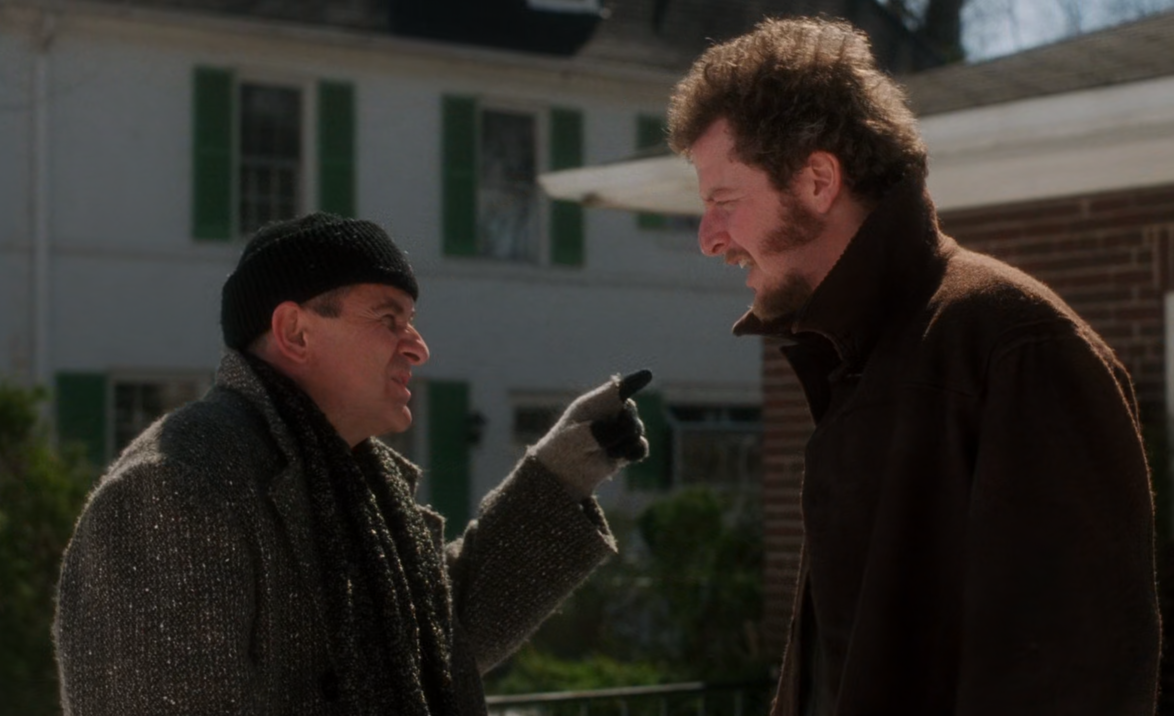 Home Alone Minute – Minute 63 – “You’re Afraid of the Dark, too, Marv”